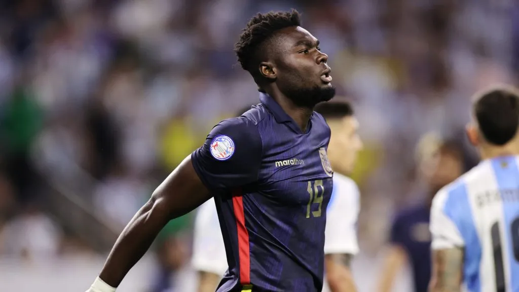 Jordy Caicedo jugó con la Selección de Ecuador en el 2024.