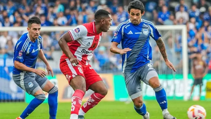 Emelec quiere varios refuerzos y ahora va por dos ecuatorianos en el exterior.