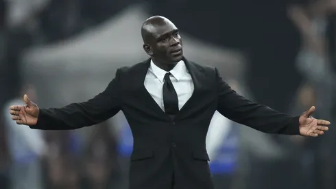 Barcelona ya habría contactado a un entrenador para reemplazar a Segundo Castillo.