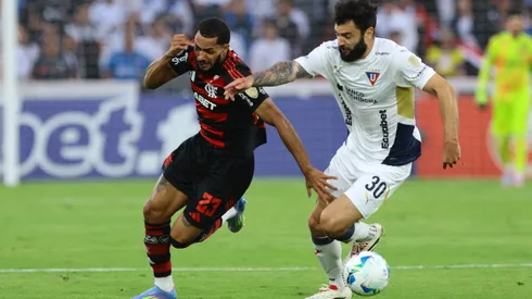 Los canales para ver Flamengo vs Liga de Quito