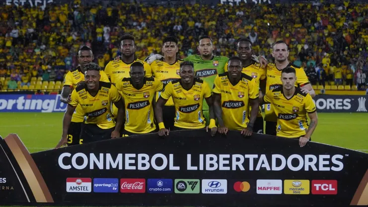Plantel de Barcelona pidió la suplencia de uno de sus compañeros.