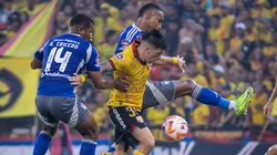 Doblete de Rivero y Barcelona se lleva el Clásico del Astillero.