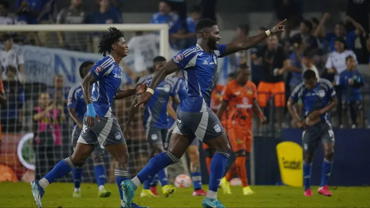 Emelec busca un volante que puede ser sancionado por doping positivo