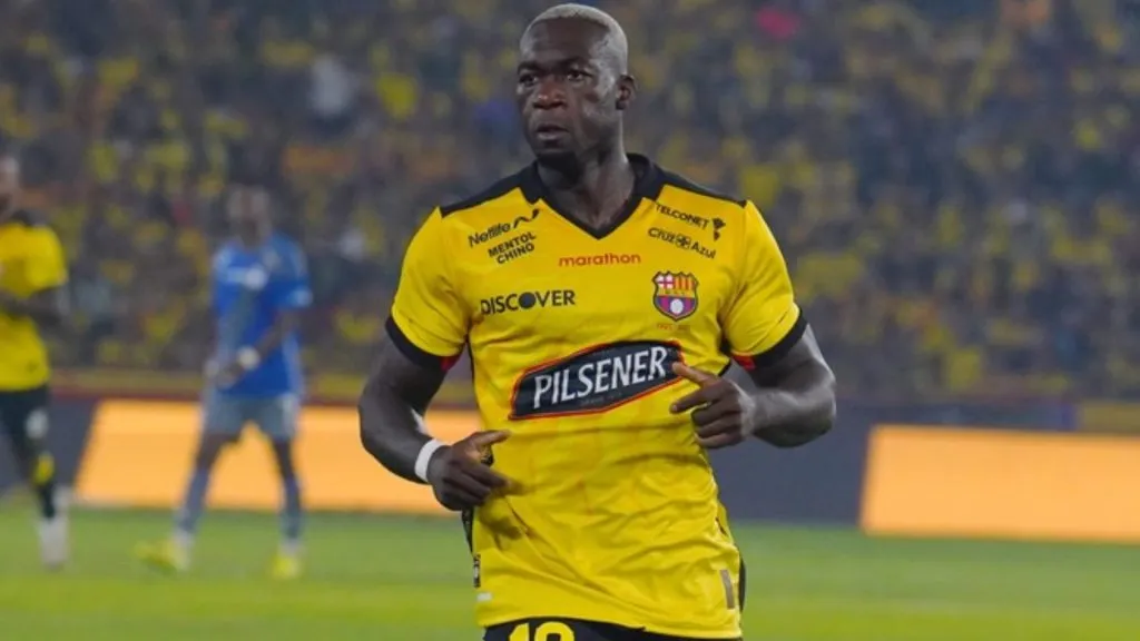 Felipe Caicedo marca su primer gol en Copa Libertadores