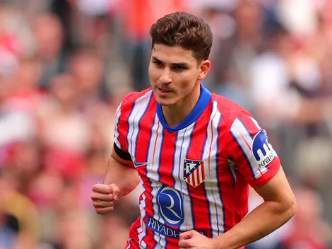 Atlético quiere reforzar a Julián Alvarez desde Barcelona y gratis