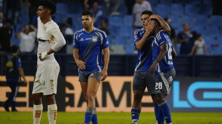 Emelec confirma sus primeras salidas para el segundo semestre.
