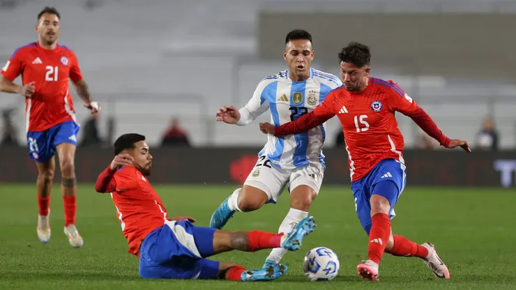 Argentina y Chile juegan un partido caliente en Santiago.