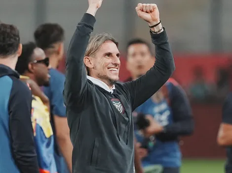 Ecuador clasificó al Mundial pero los hinchas se fueron contra Beccacece