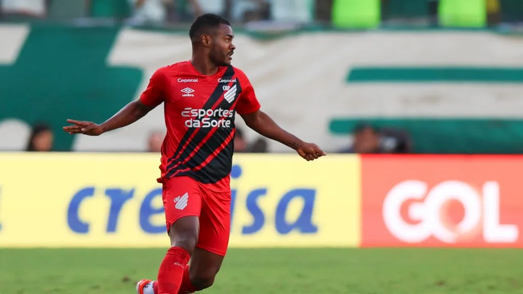 Nikao – Athletico Paranense.