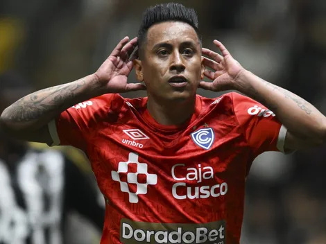 Todavía no llegó a Emelec y Christian Cueva ya genera escándalo: "Nos enteramos por redes sociales"