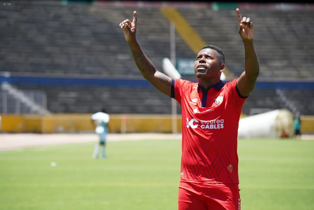 El ‘Loco’ Cortez fue campeón con El Nacional. (Foto: API)