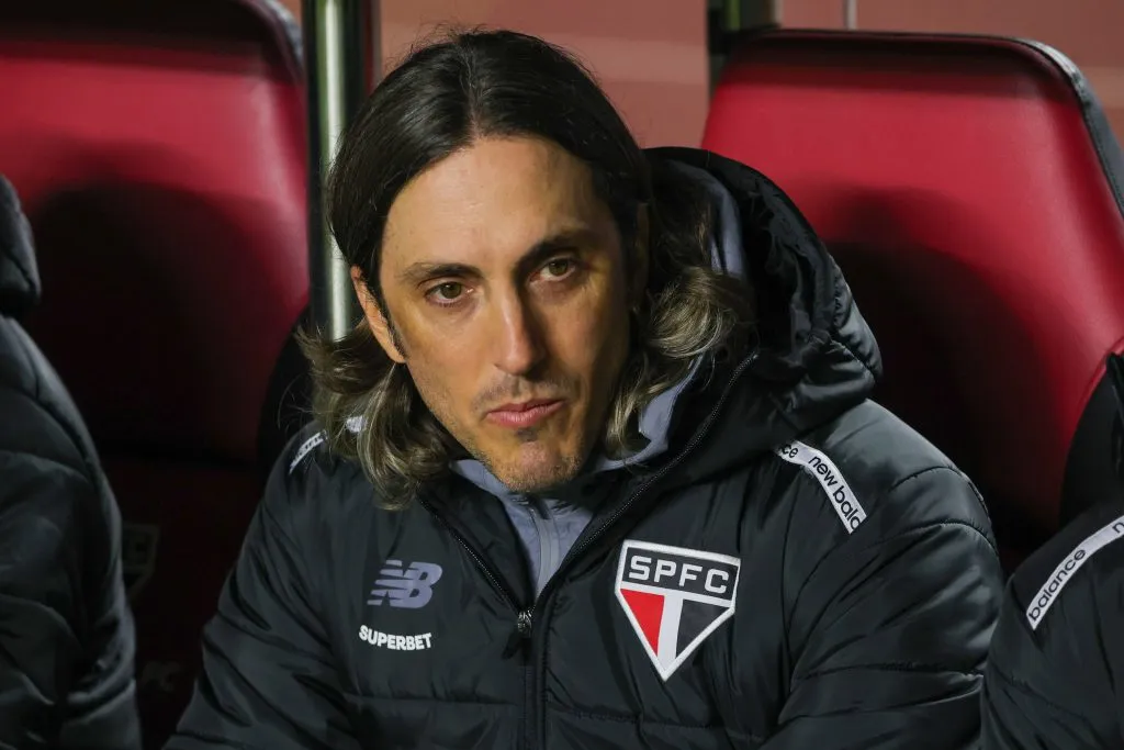 Luis Zubeldía deja de ser DT de Sao Paulo. (Foto: Imago)