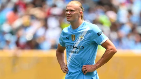 El padre de Erling Haaland dijo que su hijo se siente feliz en el Manchester City.