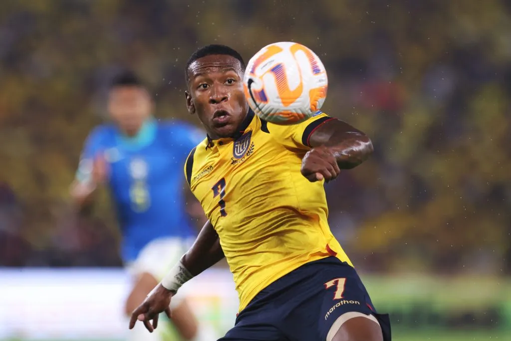 Pervis Estupiñán es seleccionado de Ecuador desde el 2021.