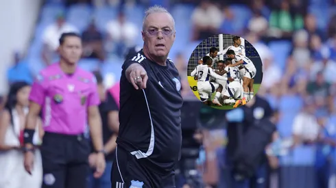 Jorge Célico apunta a sus jugadores tras el empate