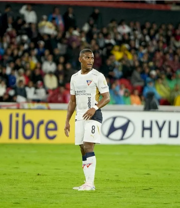 Carlos Gruezo – LDUQ 2025.