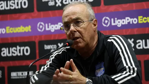 A Jorge Célico lo dejaron plantado en Perú