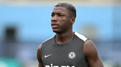 El viral vehículo en el que vieron a Moisés Caicedo tras ganar el Mundial de Clubes