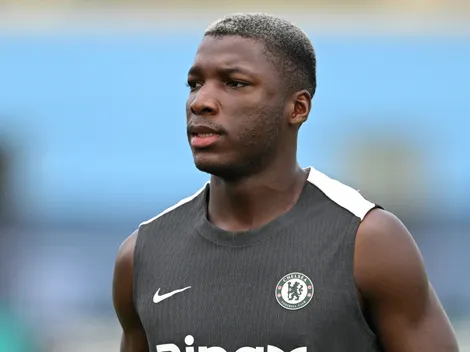 El viral vehículo en el que vieron a Moisés Caicedo tras ganar el Mundial de Clubes