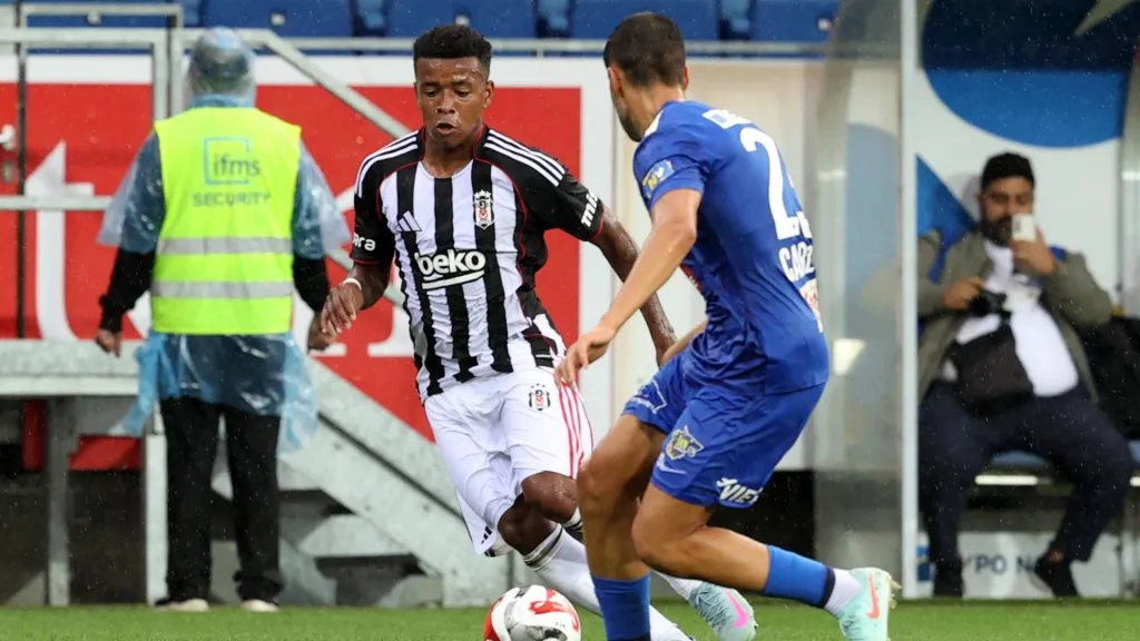 Keny Arroyo - Besiktas.