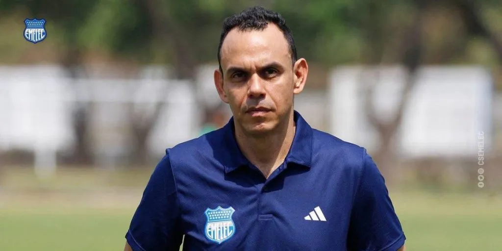 Óscar Cortez llegó a Emelec con la anterior directiva. (Foto: @CSEmelec)