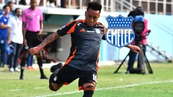 Cueva enamora a la hinchada de Emelec con este detalle
