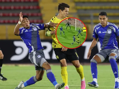 VIDEO | El insólito autogol de Luis Fernando León que complica a Emelec en la Copa Ecuador