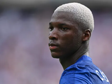 La primera respuesta de Moisés Caicedo tras no ser nominado al Balón de Oro 2025