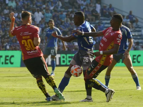 Emelec empató con 10 jugadores, pero pierde la oportunidad de acercarse al hexagonal