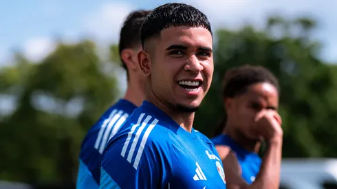 ¿Se ofrece? El viral guiño de Kendry Páez a sorpresivo equipo