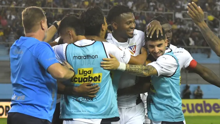 Los dos volantes que Tiago Nunes quiere para Liga de Quito.