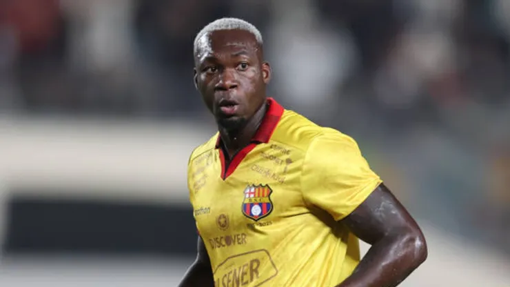 Si Felipe Caicedo se va, Barcelona ya piensa en un nuevo delantero