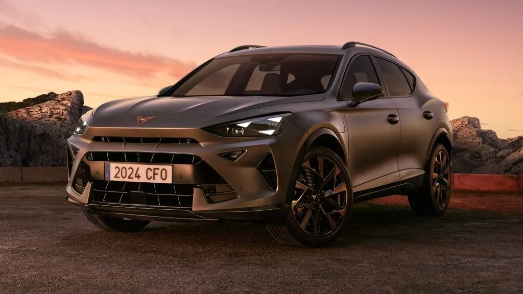 Este es el Cupra que Barcelona entregó a Lamine Yamal: TW