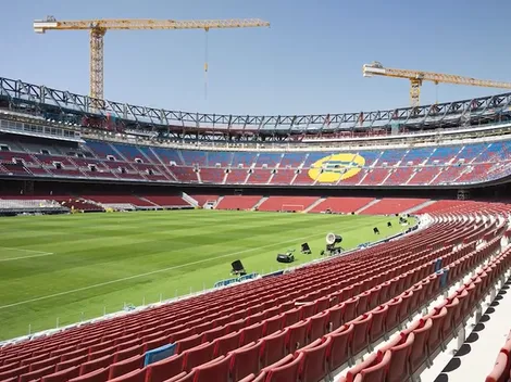 La vuelta al Camp Nou, otra vez en el aire