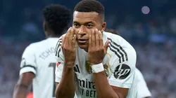 Kylian Mbappé adelantó su vuelo de Mónaco a Madrid para hacerse presente en una cena con sus compañeros del Real Madrid este miércoles 27 de agosto.