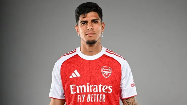 "El mejor ecuatoriano": Las reacciones de los hinchas del Arsenal al fichaje de Piero Hincapié. Foto: Arsenal.