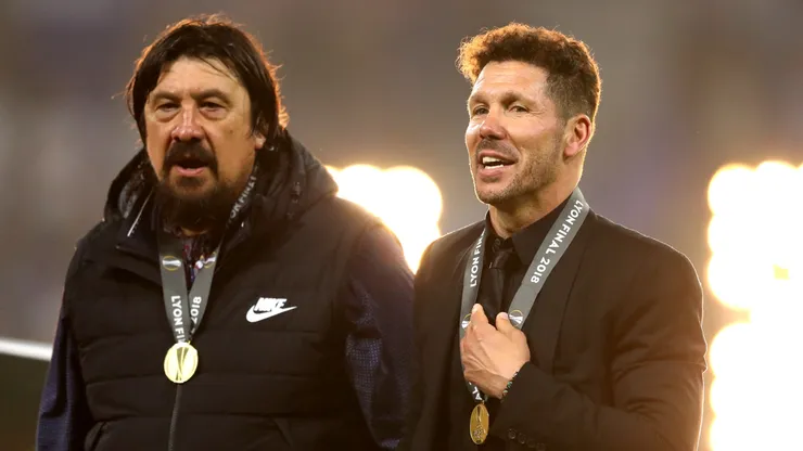Mono Burgos ve preparado al reemplazo de Simeone.
