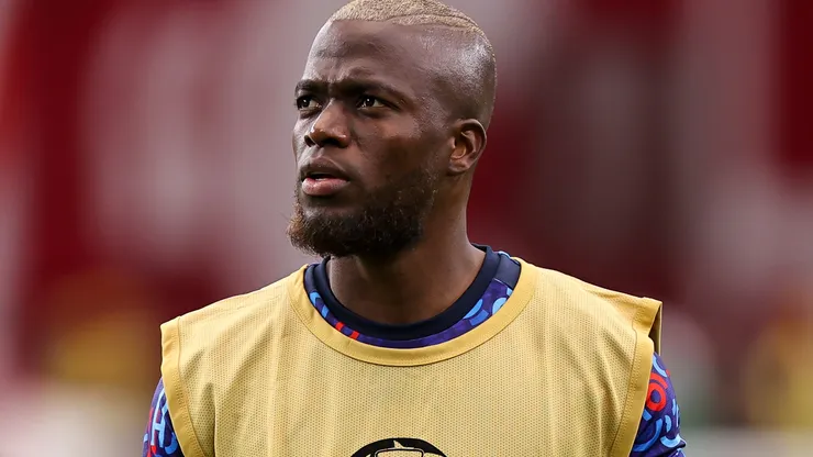 Le critican que no hace goles pero Enner Valencia recibe una oferta de 2 millones de dólares