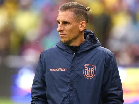 "Hay que ganar a Argentina, porque la gente pide a gritos la salida de Beccacece", opina Carlos Tenorio