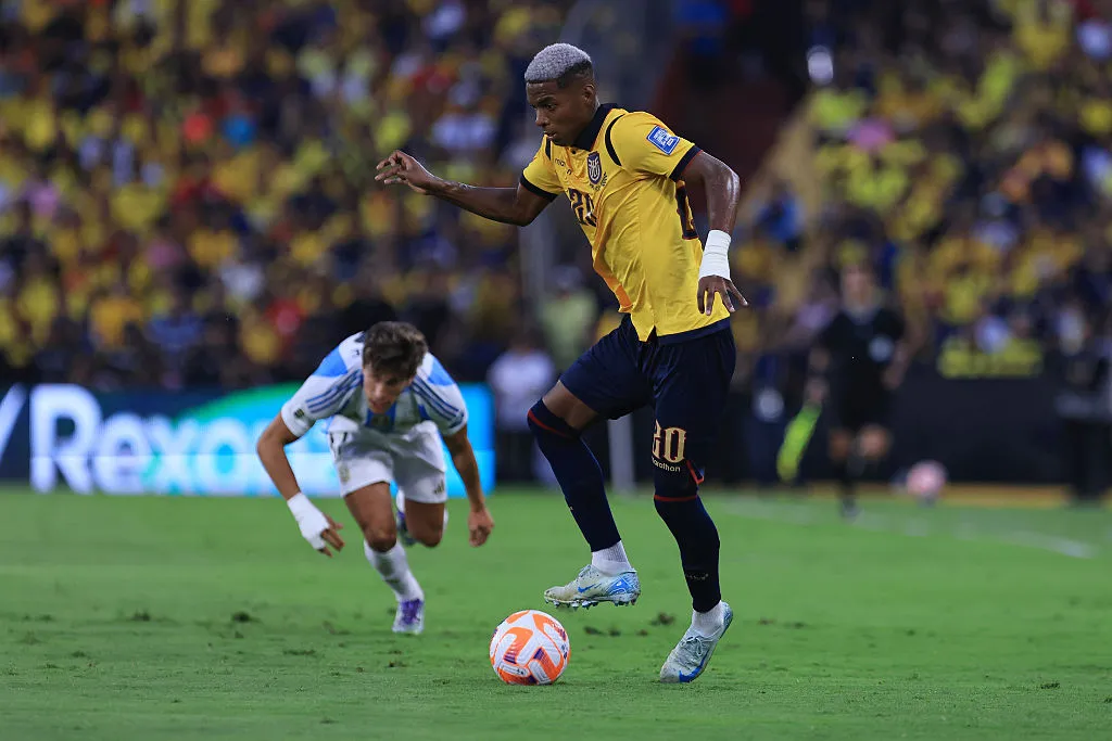 Nilson Angulo vs. Argentina.