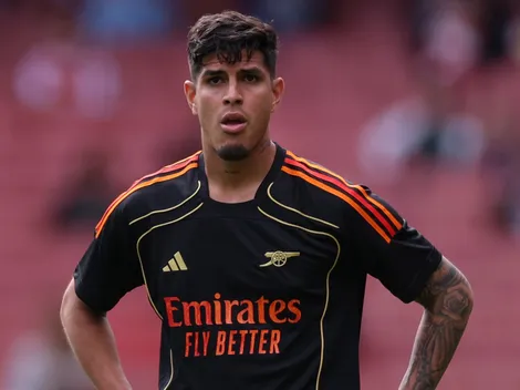 Por este motivo Piero Hincapié no debutó en el Arsenal