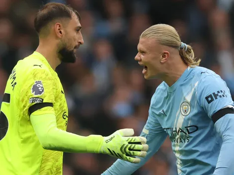 El gesto de Erling Haaland con Gianluigi Donnarumma tras el triunfo sobre Manchester United