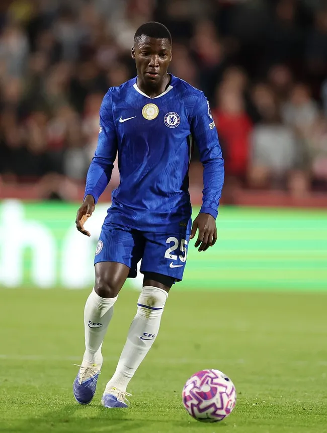Moisés Caicedo es un figura de Chelsea. (Foto: GettyImages)