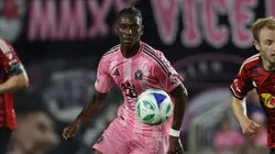 El insólito equipo al que mandaría el Inter Miami a Allen Obando. Foto: Getty.