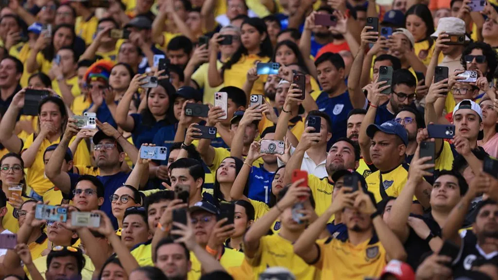Hinchas Ecuador – Guayaquil.