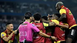 ¿Se define ya el campeón? Las dos primeras fechas que tendría Barcelona en el hexagonal. Foto: IMAGO