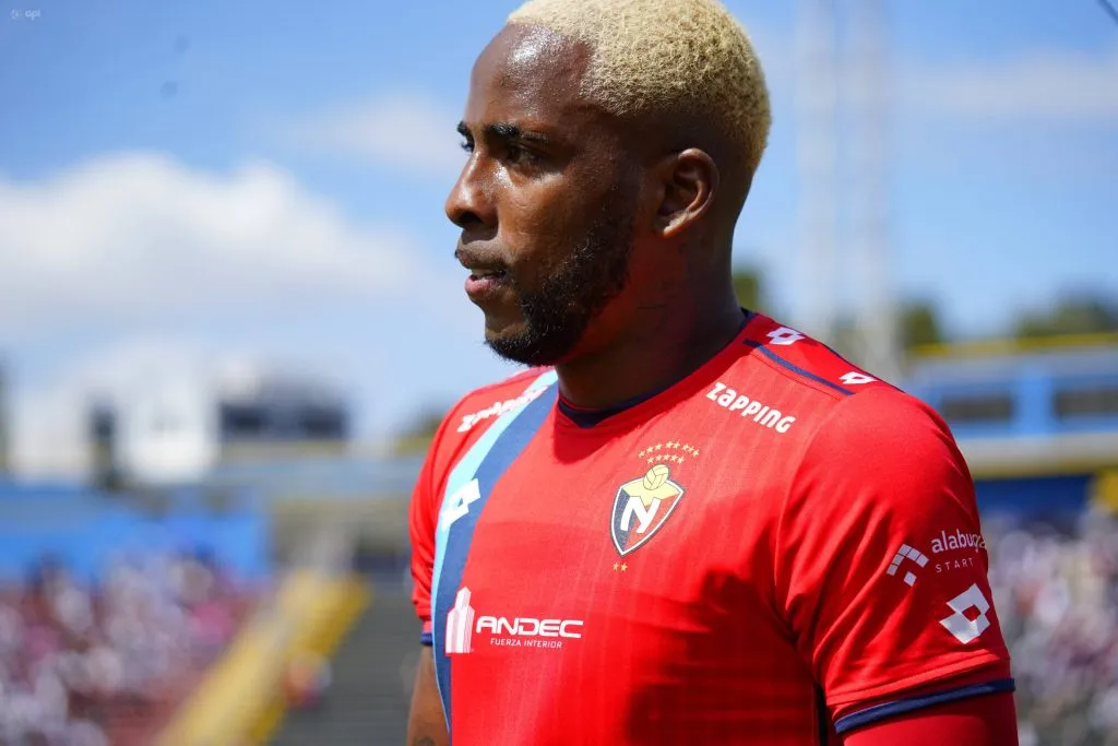 Anthony Bedoya puede ser sancionado en Ligapro. (Foto: Imago)