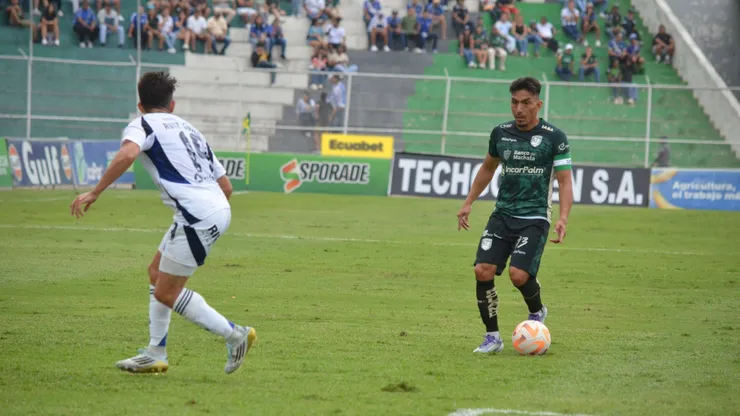 Orense se mete al hexagonal tras empatar con Emelec