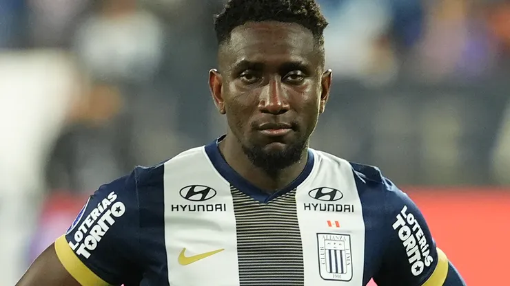 Los durísimos insultos racistas contra Eryc Castillo en Perú