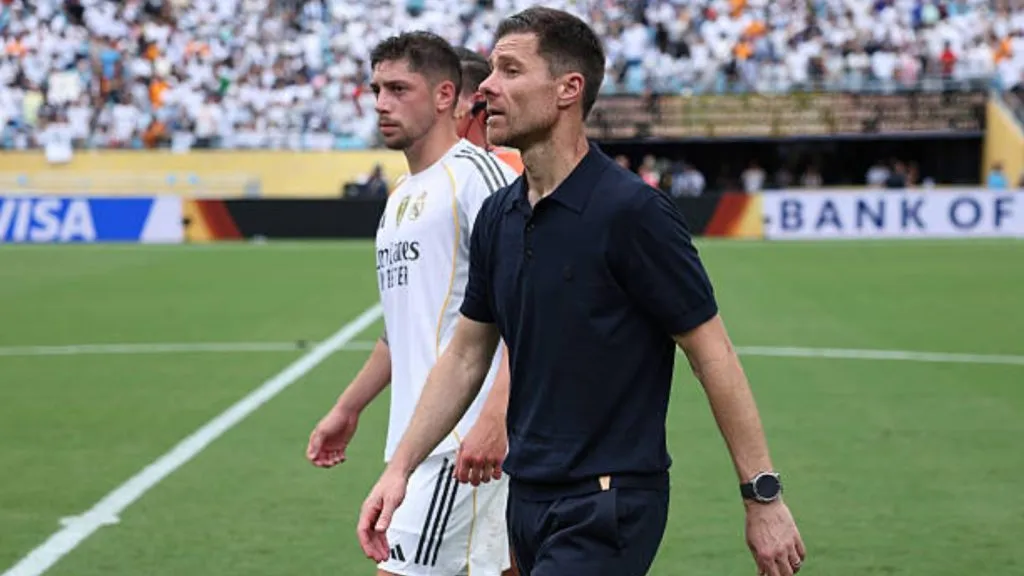 Se especula en España con choque entre Xabi Alonso y Valverde: GETTY